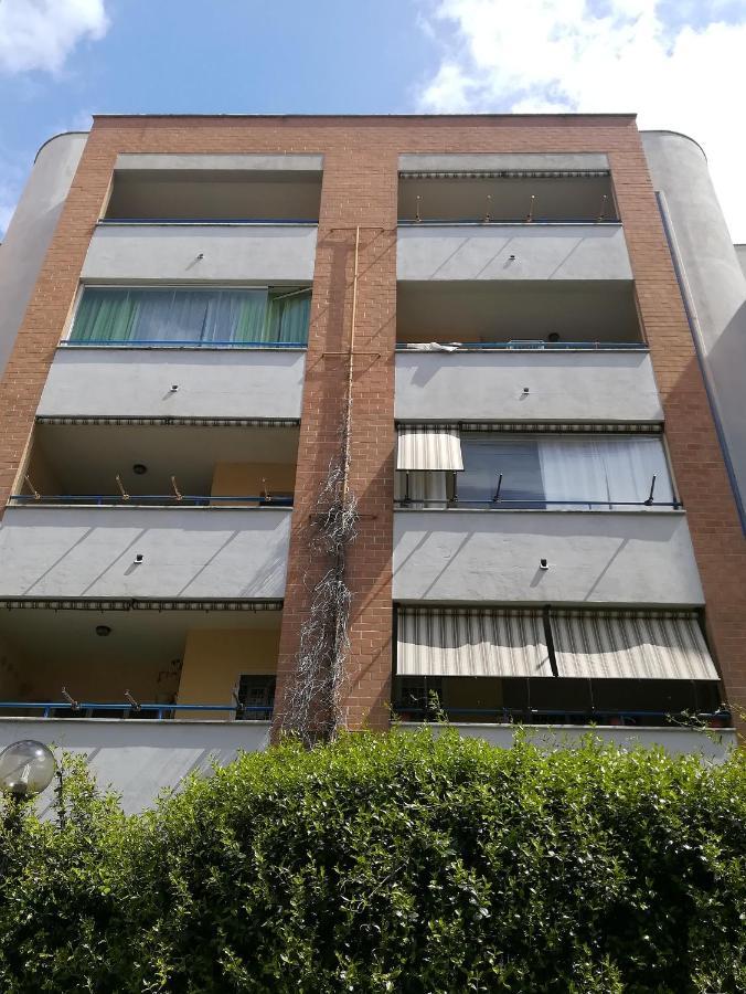 Romanina Appartamento Giuland Exterior photo